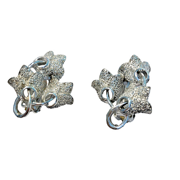 Vintage Jewelry - Vintage Mid Century Clip On Earrings Silver Textured Dimensional Mod Flowers